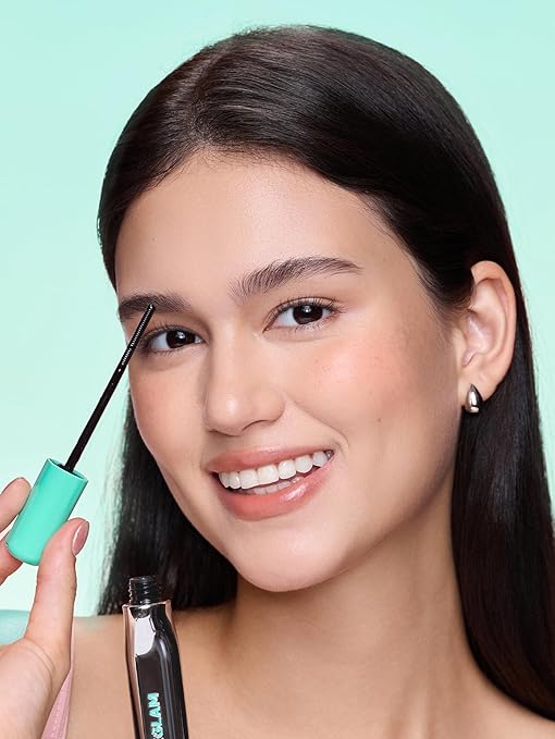 SHEGLAM — فرشاة دقيقة لإزالة الماسكارا
